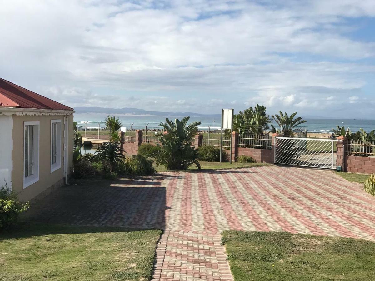 Marina Sands Villa Jeffreys Bay Exterior foto